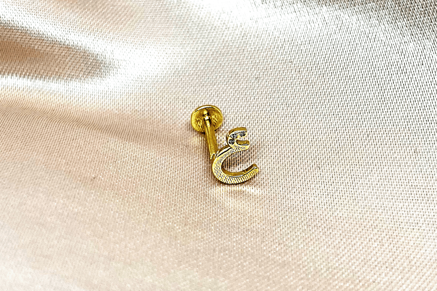 3 Diamond Arabic Letter